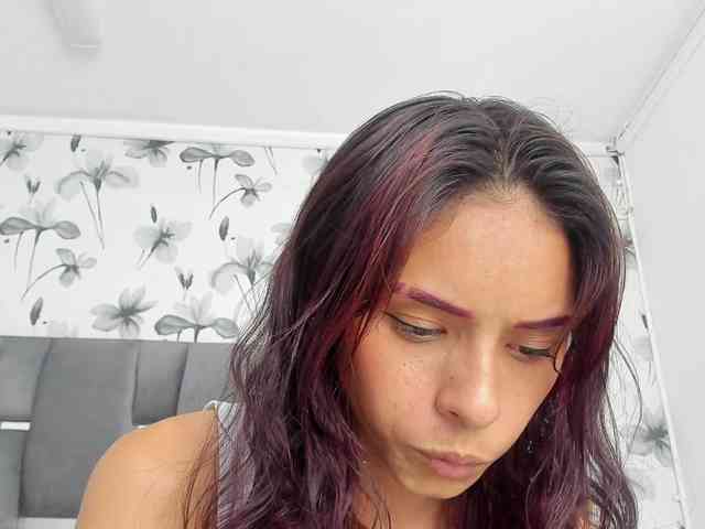 Ehotloveaxxx Live Webcam on BongaCams