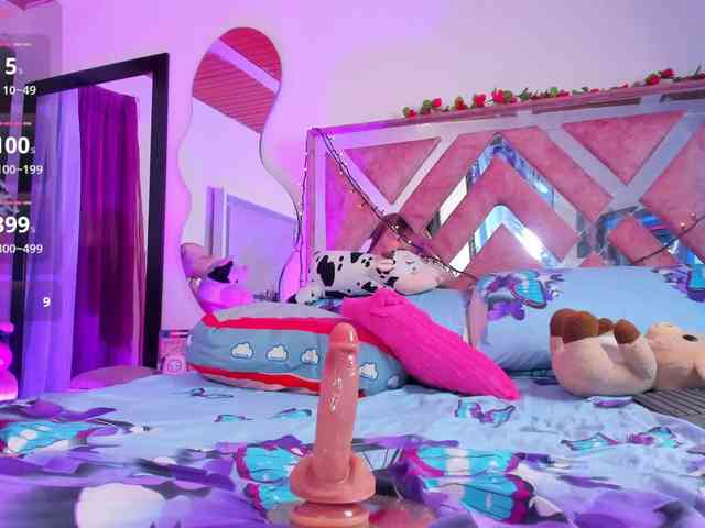Madi-horny webcam