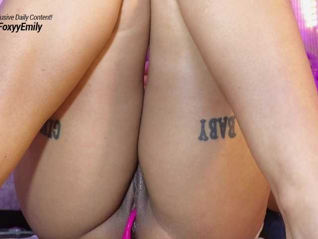 Emily-Foxyy's BongaCams show and profile