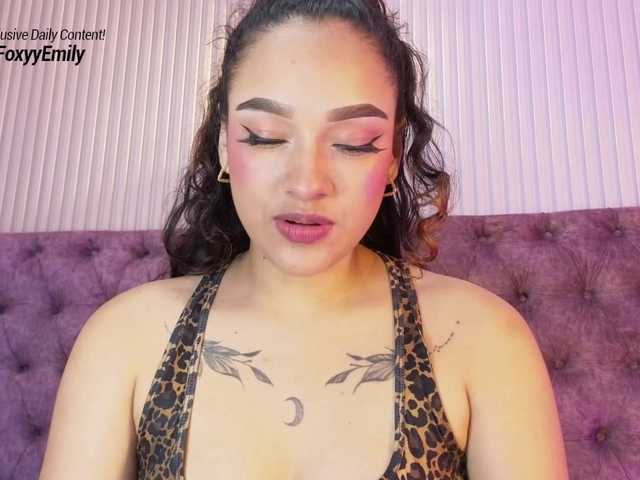 Emily-Foxyy's BongaCams show and profile