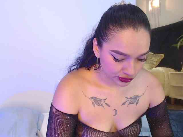 Emily-Foxyy
