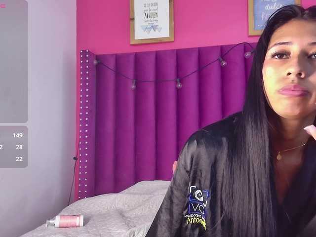 skinnyprinces's BongaCams show and profile