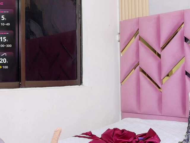 skinnyprinces's BongaCams show and profile