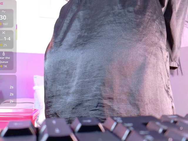 skinnyprinces's BongaCams show and profile