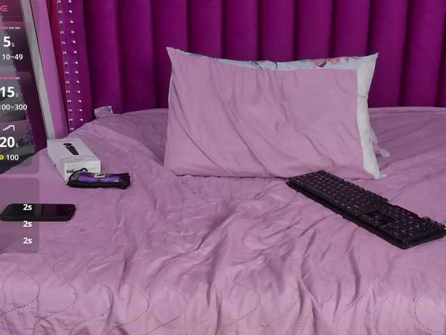 skinnyprinces's BongaCams show and profile