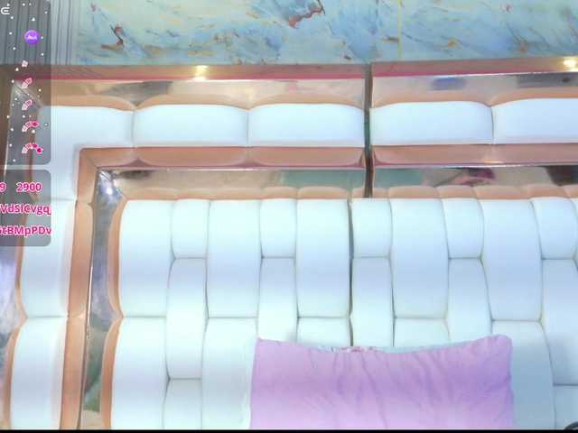 skinnyprinces's BongaCams show and profile