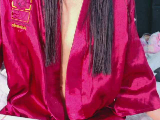 skinnyprinces's BongaCams show and profile