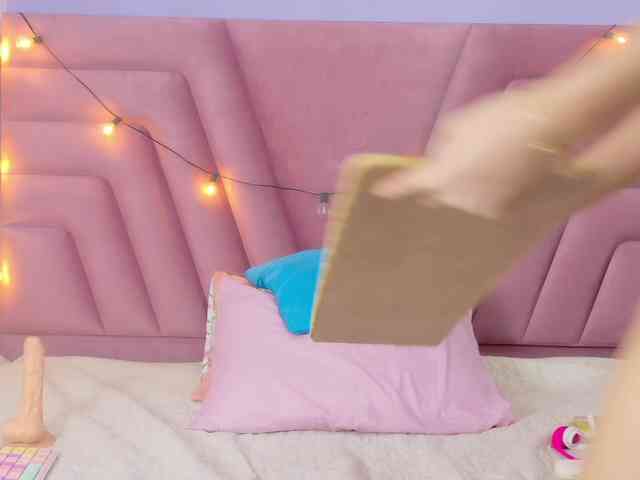 skinnyprinces webcam