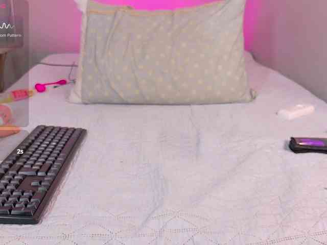 skinnyprinces Live Webcam on BongaCams