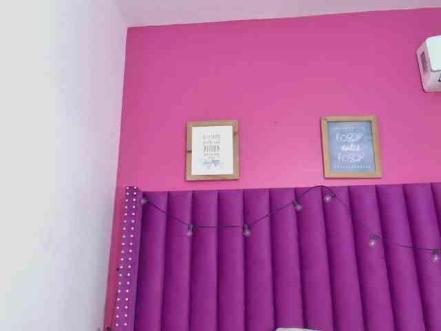 skinnyprinces webcam