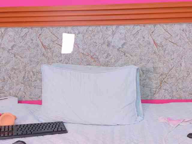 skinnyprinces webcam