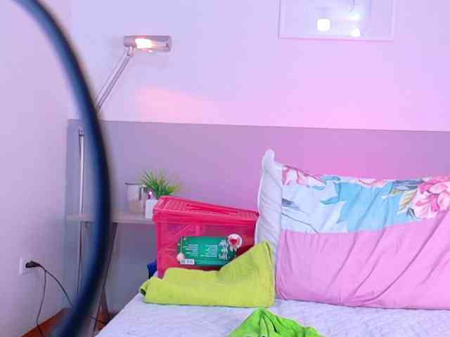 skinnyprinces webcam