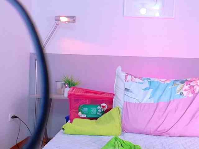 skinnyprinces webcam