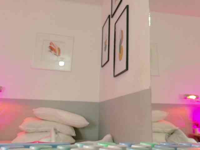 skinnyprinces webcam