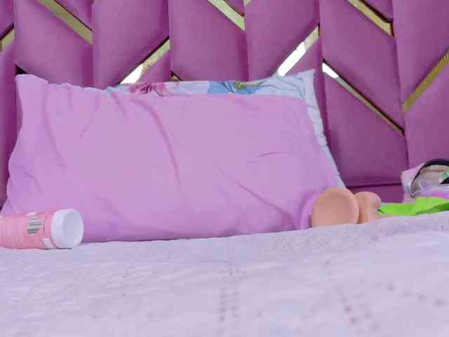 skinnyprinces webcam