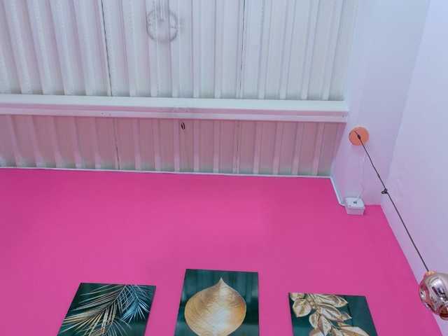 littleeemiily's BongaCams show and profile