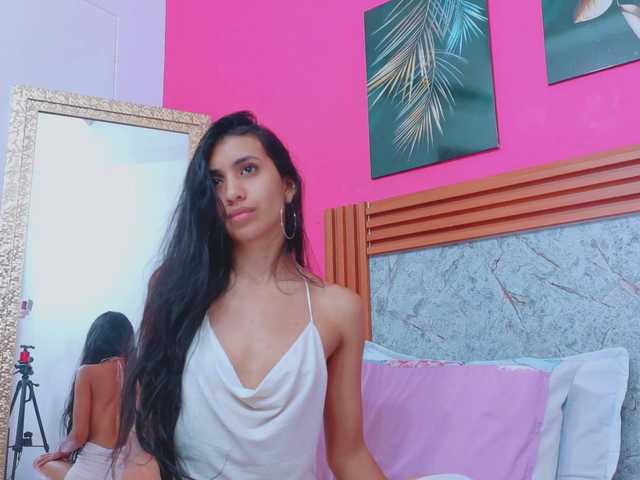 littleeemiily's BongaCams show and profile