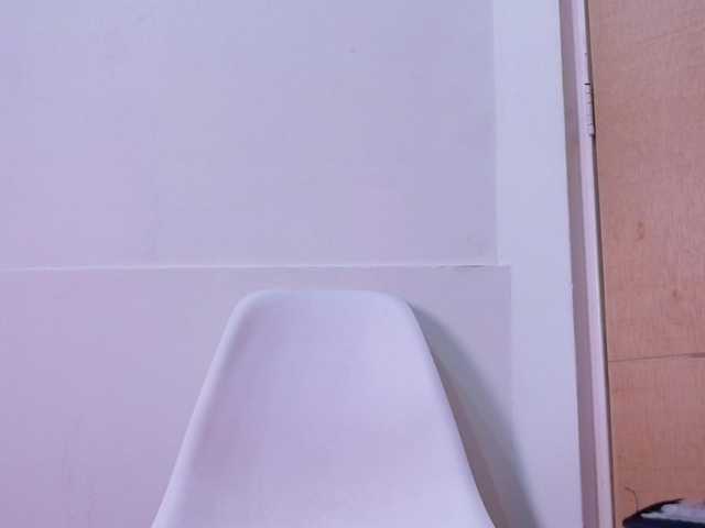 littleeemiily's BongaCams show and profile