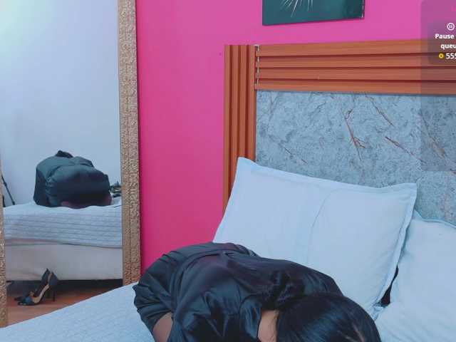 littleeemiily's BongaCams show and profile