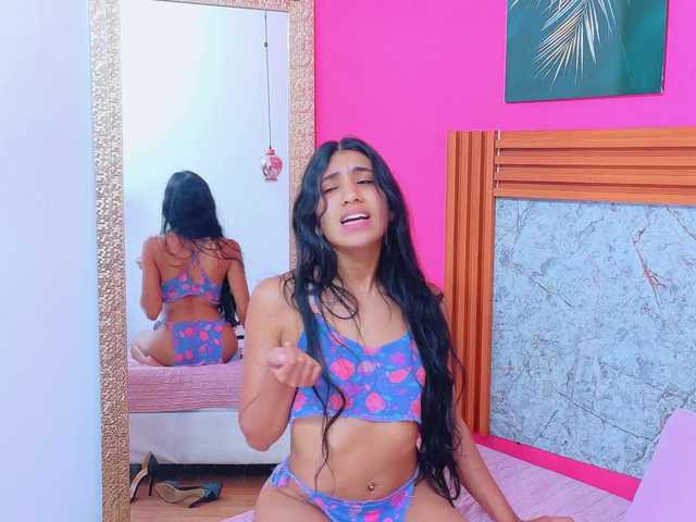 littleeemiily's BongaCams show and profile