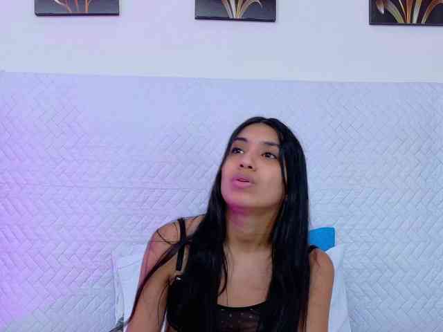 littleeemiily webcam