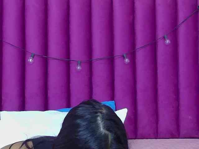 littleeemiily webcam