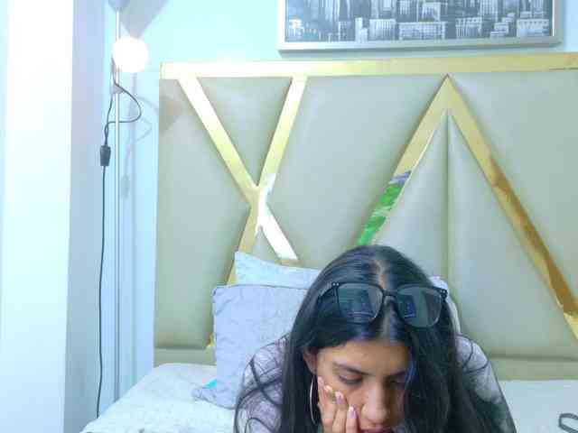 littleeemiily webcam