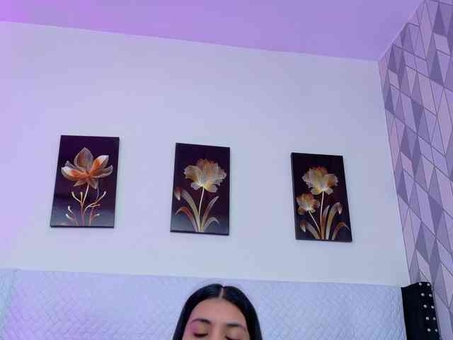 littleeemiily webcam