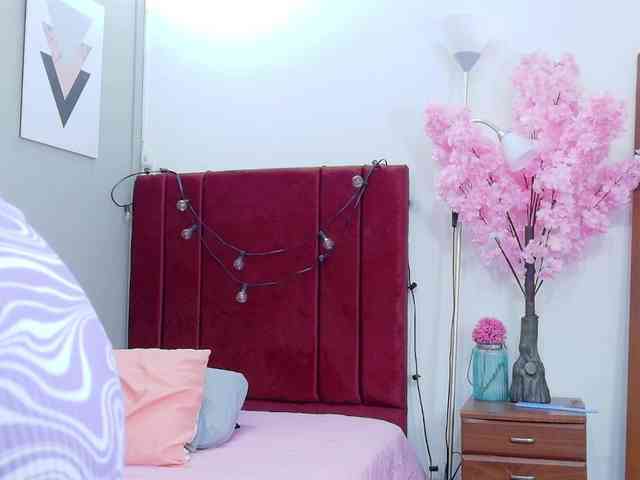 littleeemiily webcam