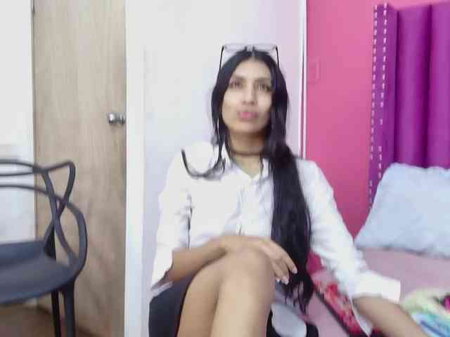 littleeemiily webcam