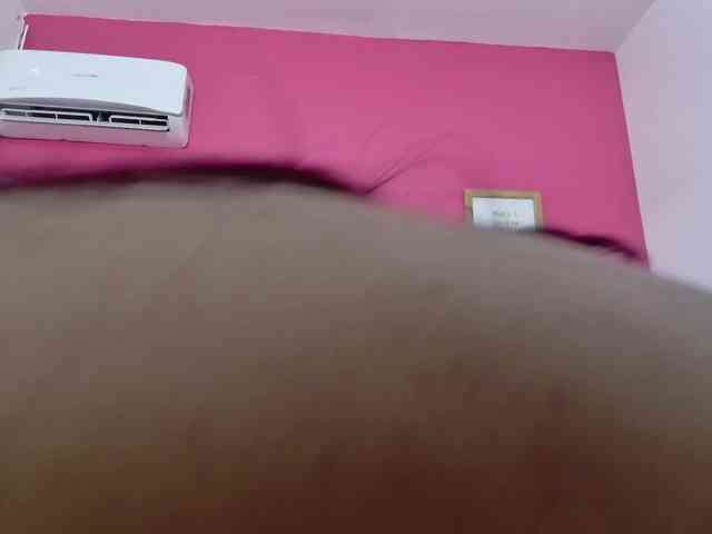 littleeemiily webcam