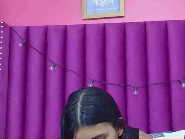 littleeemiily webcam