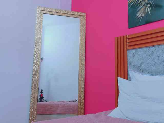 littleeemiily webcam