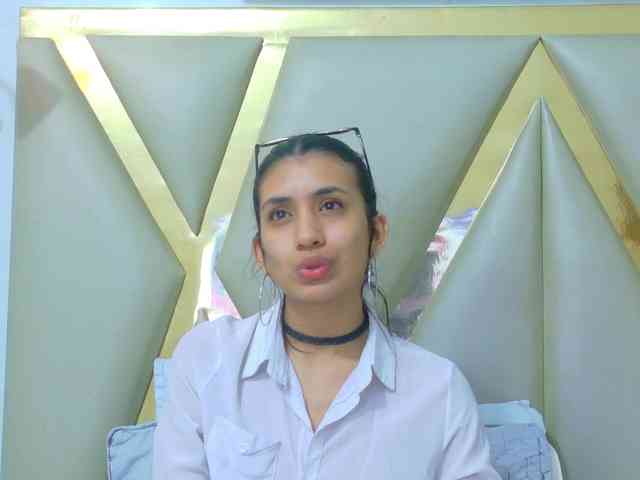 littleeemiily webcam