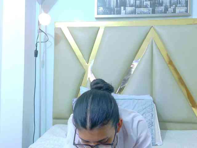 littleeemiily webcam