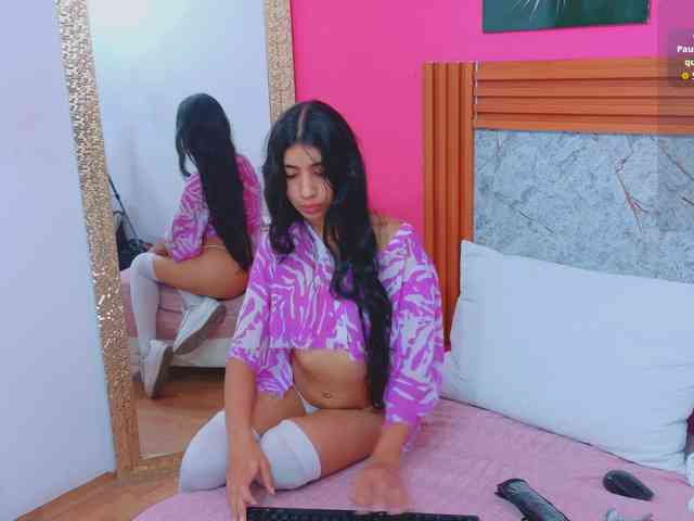 littleeemiily webcam