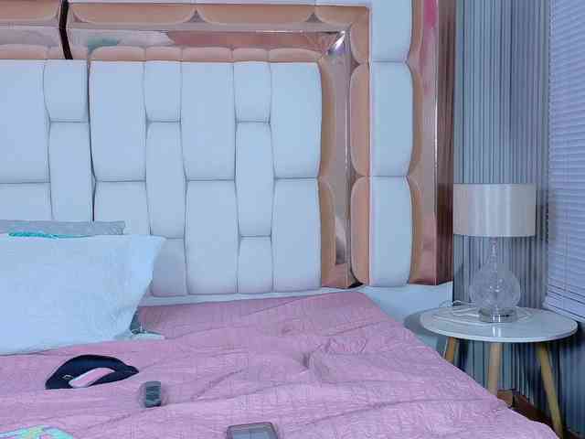 littleeemiily webcam