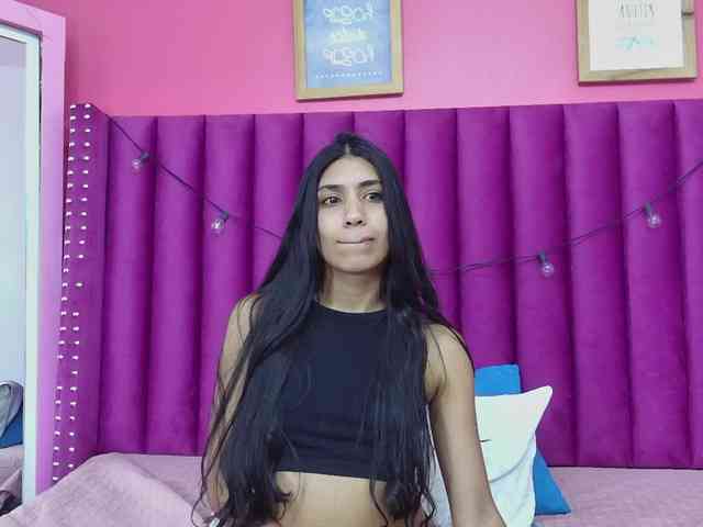 littleeemiily webcam