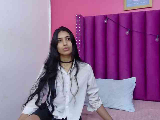 littleeemiily webcam