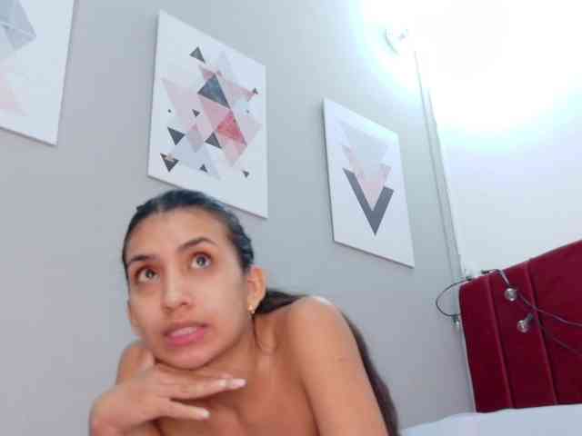 littleeemiily webcam