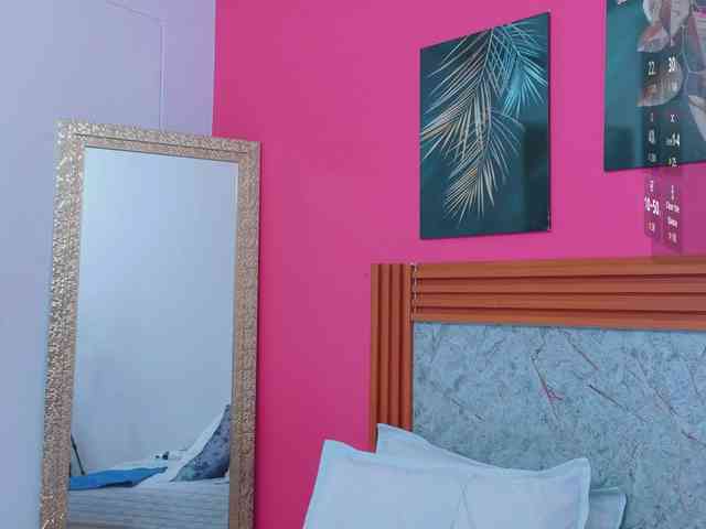 littleeemiily webcam