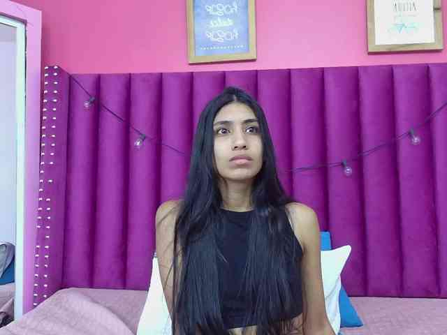 littleeemiily webcam