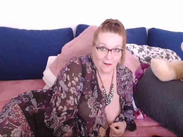 Classy-Lydya Classy-Lydya