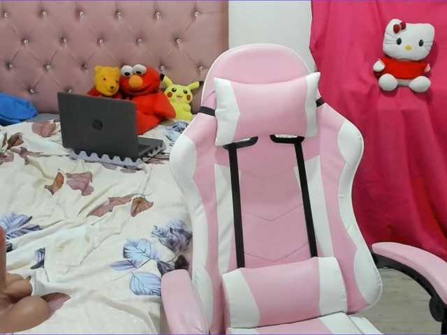 Miley777 webcam bongacams model stream image