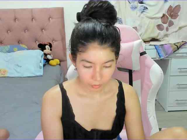 Miley777 webcam
