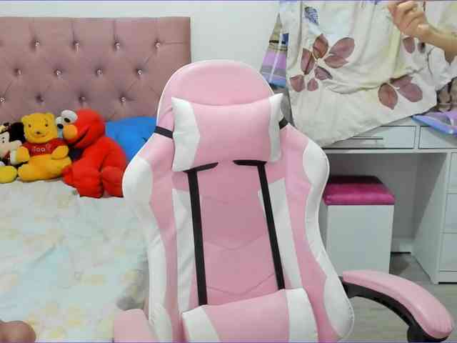 Miley777 webcam