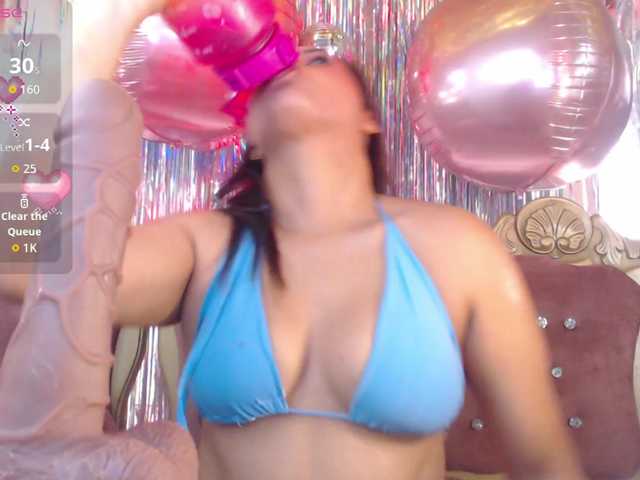 Badmommmy's BongaCams show and profile