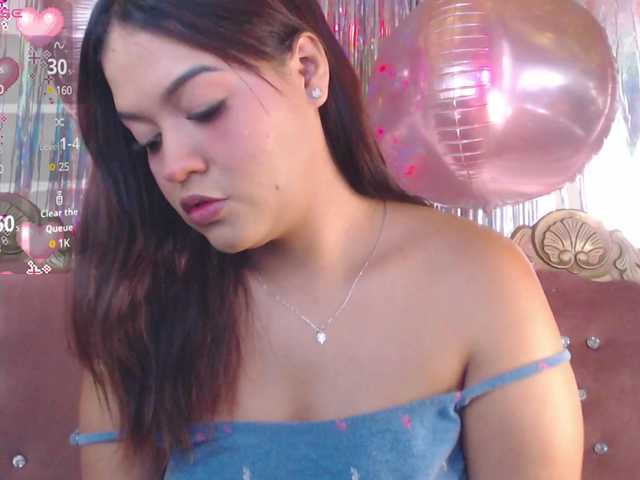 Badmommmy's BongaCams show and profile