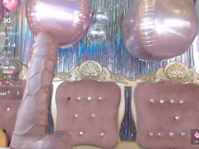 Badmommmy's BongaCams show and profile