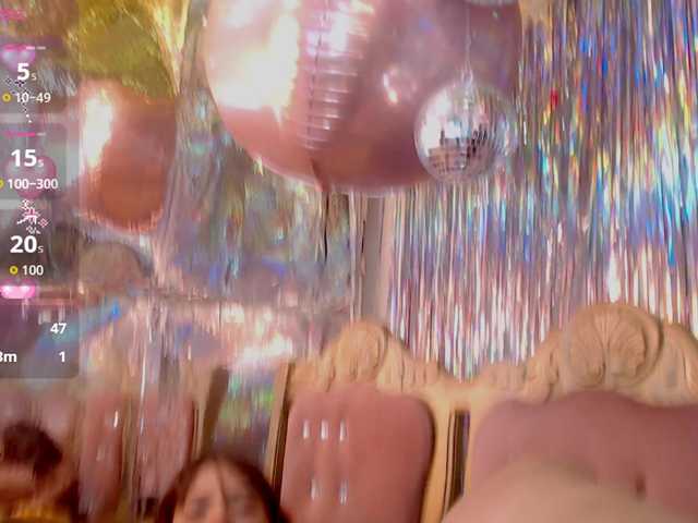 Badmommmy's BongaCams show and profile